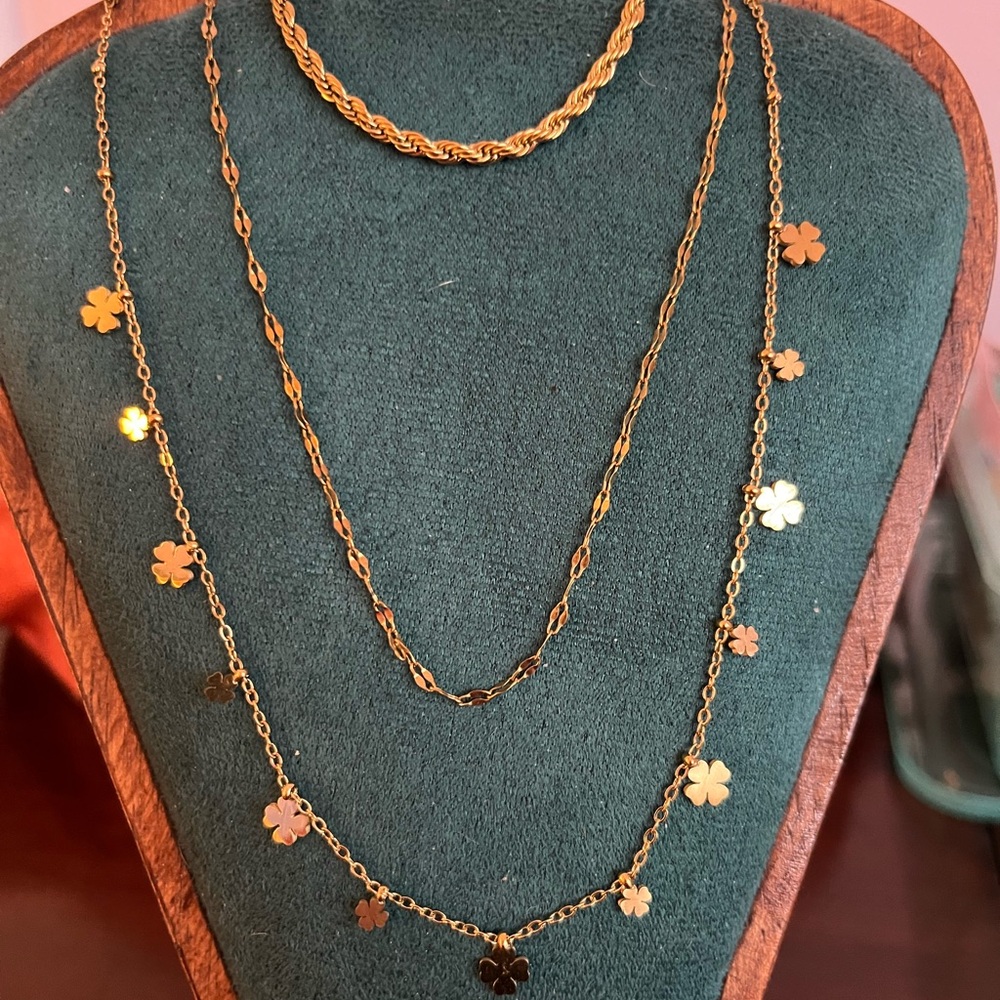 Gold clover layering necklace set w/gold (16-18”) bracelet (7-8”)